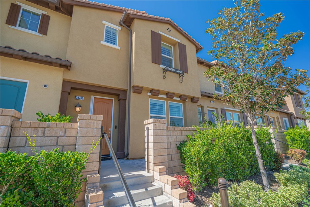 28706 Jardineras Dr