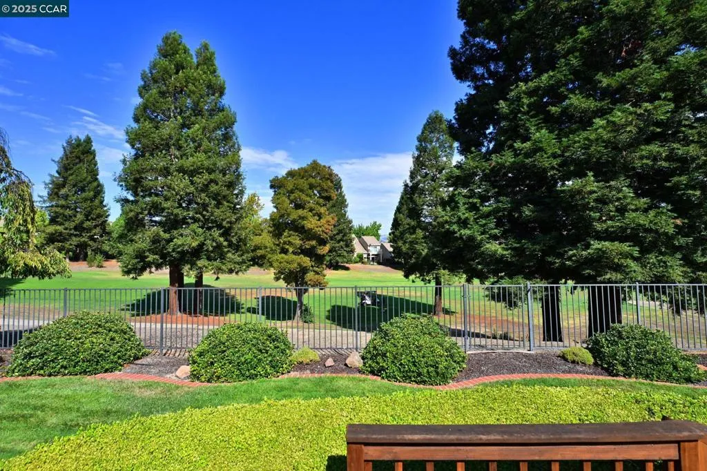 San Ramon, California 94582, United States, 4 Bedrooms Bedrooms, ,2 BathroomsBathrooms,Residential,Active,215364