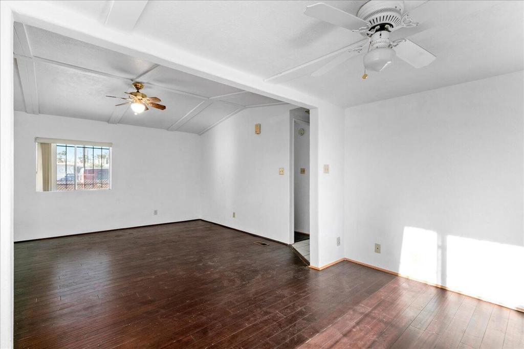 Tri Palm Estates - Manufactured In Park