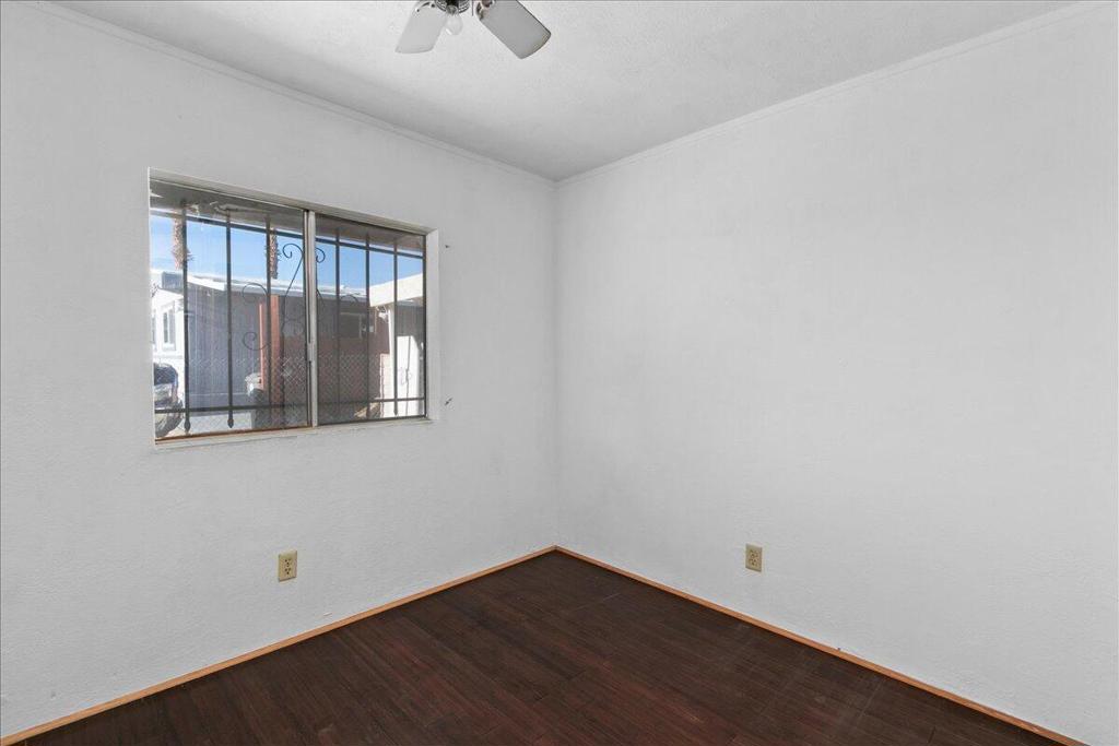 Tri Palm Estates - Manufactured In Park