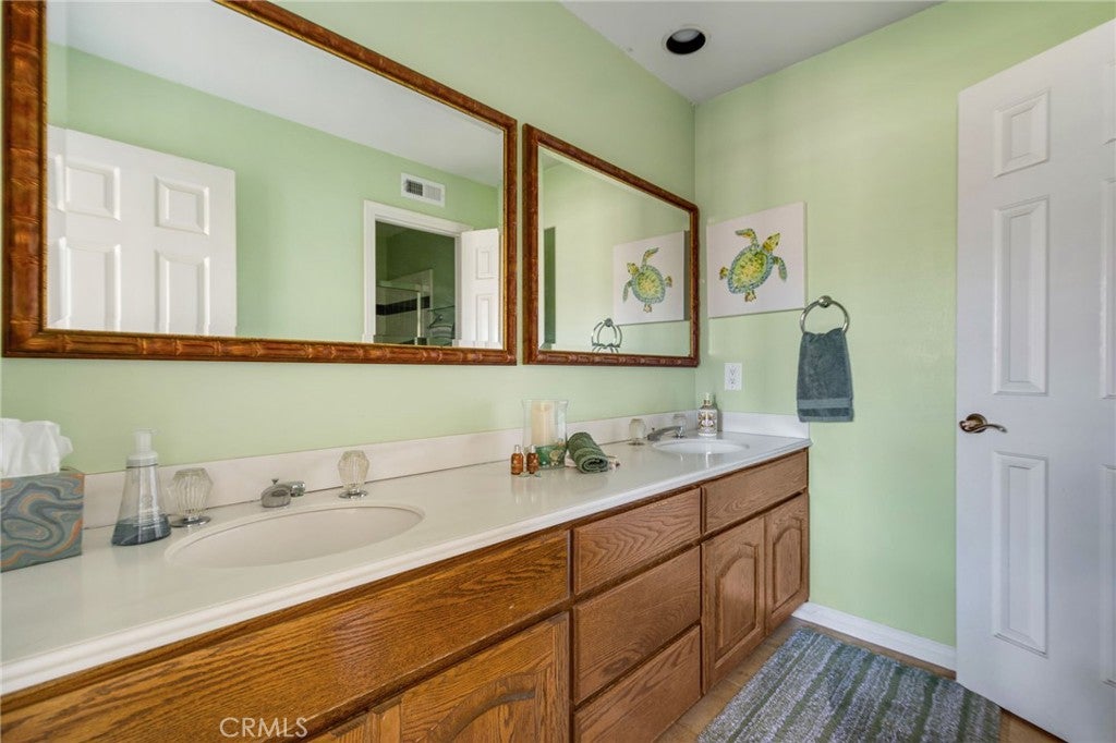 19381 Woodlands Dr, Huntington Beach CA 92648 - Photo 18