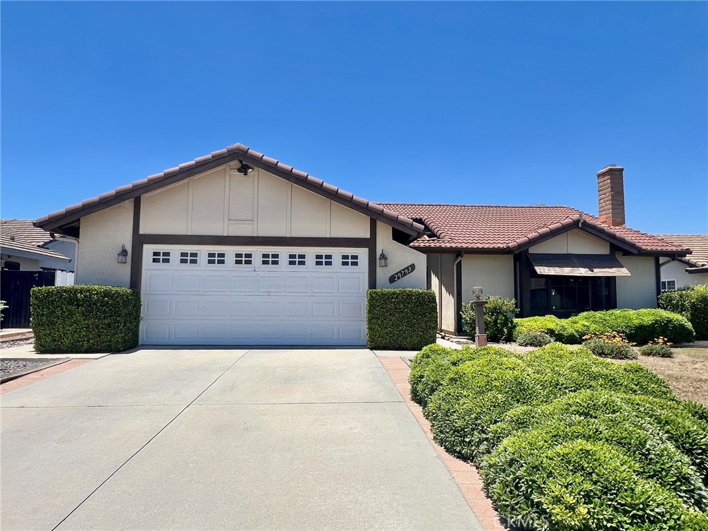 Just steps from Menifee Town Center and minutes to shopping, dining, and freeway access, this beautiful single story home offers 4 spacious bedrooms and 2 full bathrooms in a well-designed, functional layout. The remodeled kitchen features granite countertops, upgraded cabinetry, and opens seamlessly to the dining and family rooms, perfect for entertaining. Enjoy neutral interior paint, laminate flooring in the main living areas and bedrooms, and an inviting, move-in ready feel throughout. Don’t miss this exceptional opportunity to live in one of Menifee’s most convenient neighborhoods!