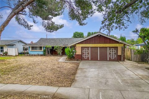 Photo of 960 Sheridan Street, Upland, CA 91786 (MLS # CV26087728)