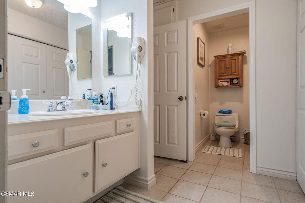 Hollow Hills-126 - 126 - Residential