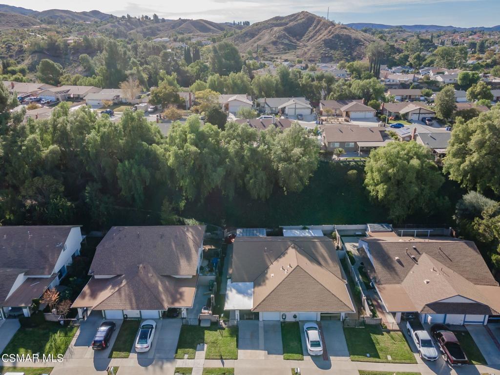 Hollow Hills-126 - 126 - Residential