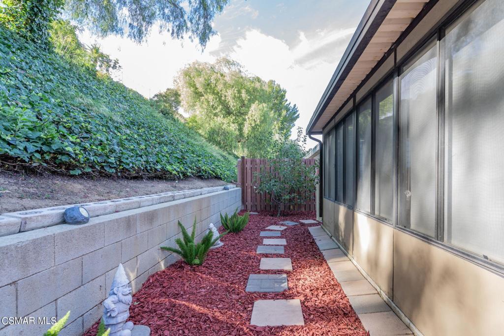 Hollow Hills-126 - 126 - Residential