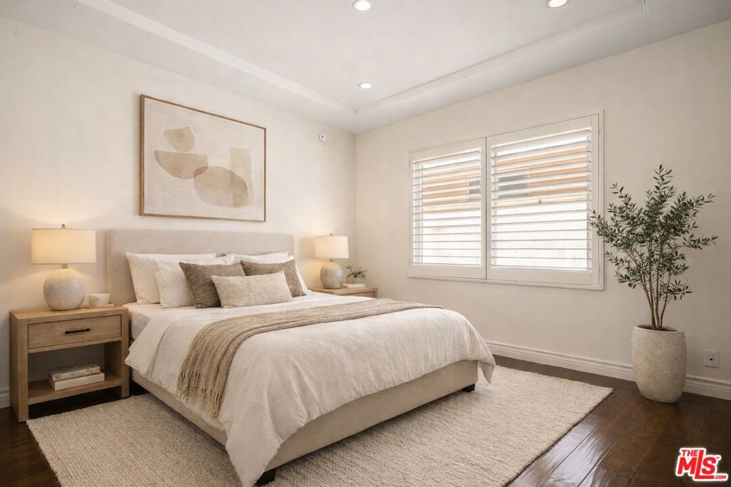 4128 Whitsett Avenue 107