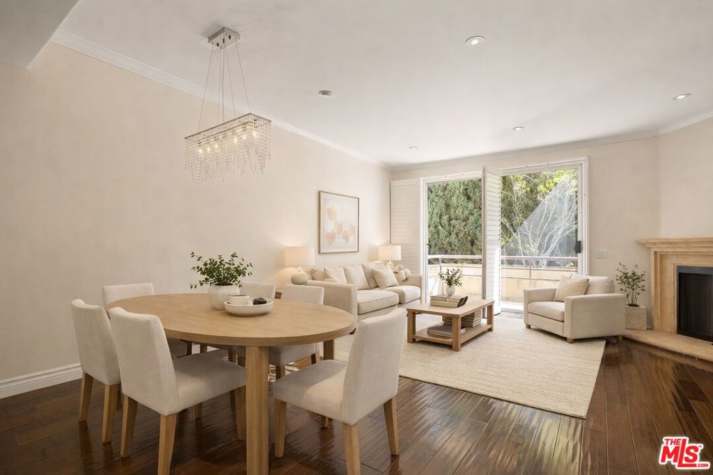 4128 Whitsett Avenue 107