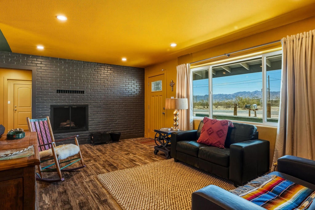 64722 Sun Mesa Road