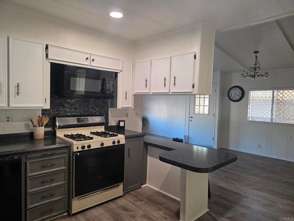 1212 H Street 156