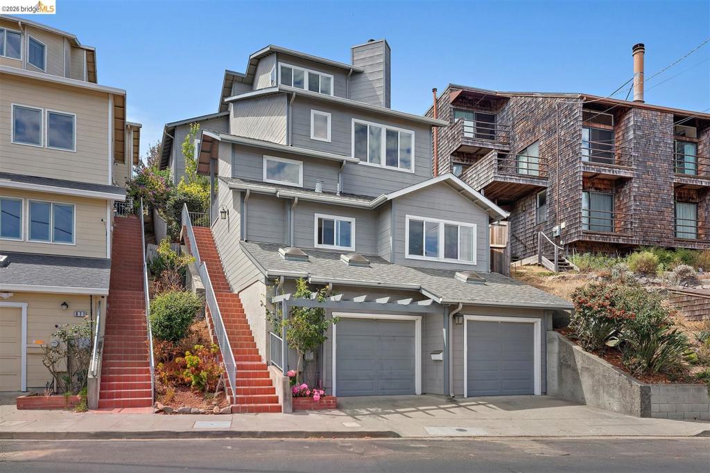 873 Hillside Ave