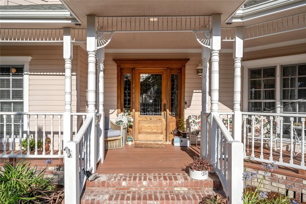 PROPERTIES 212 Miller Way