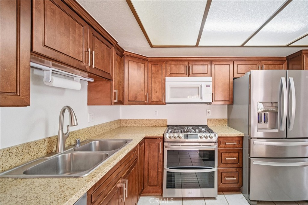 Bouquet Cyn Estates (BQCE) - Residential