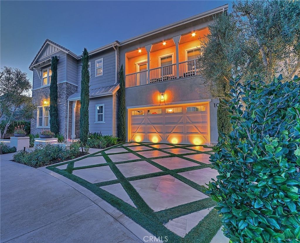 Photo of 102 Balance, Irvine, CA 92618 (MLS # RS26071608)