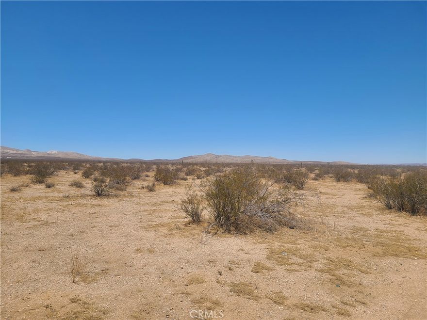 Great opportunity, large  parcel of land with over 18 acres not too far from main highway. Don't loose the oppoortunity to own this large parcel.  Motivated seller, must see.