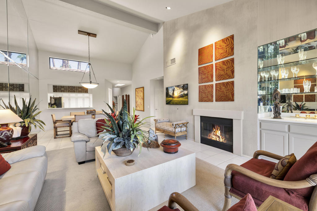 Palm Valley CC - Residential