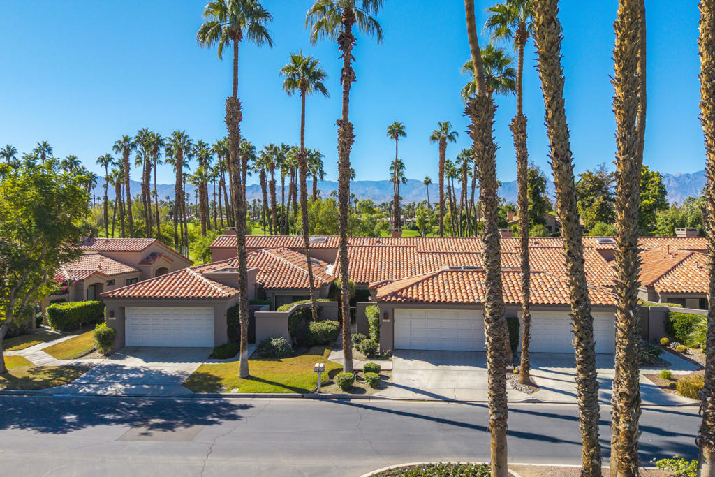 Palm Valley CC - Residential