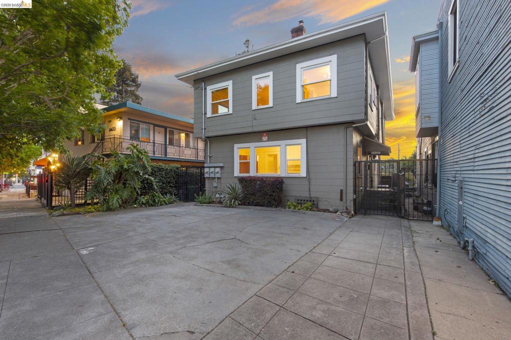 6437 Telegraph Ave