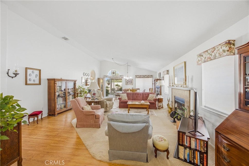 11363 Country Club