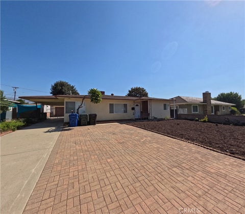 Photo of 255 W La Verne AVE, Pomona, CA 91767 (MLS # CV26196896)