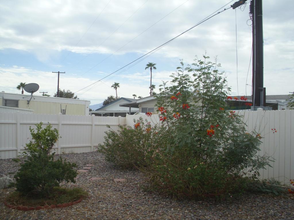 Tri Palm Estates - Manufactured In Park