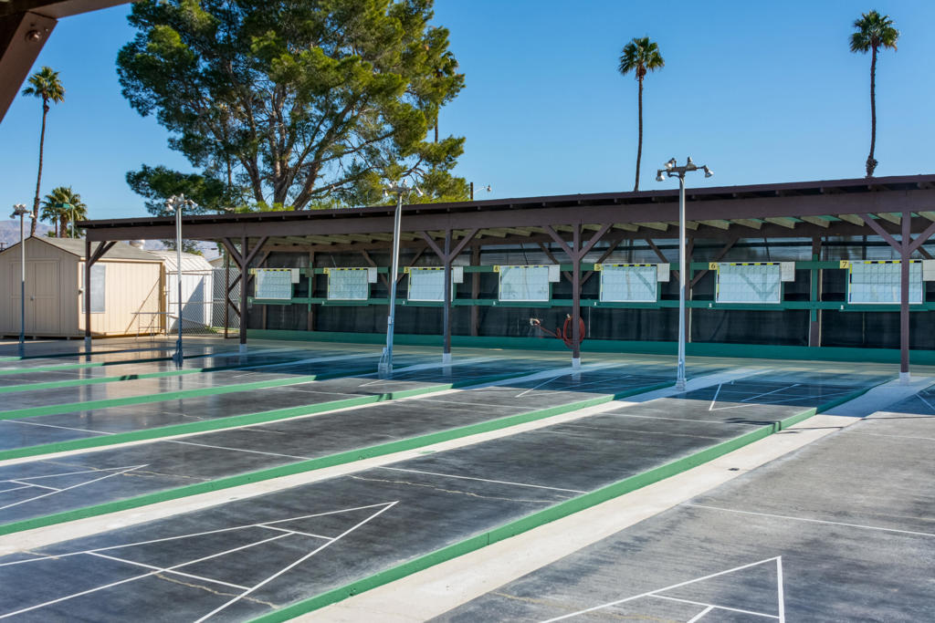 Tri Palm Estates - Manufactured In Park