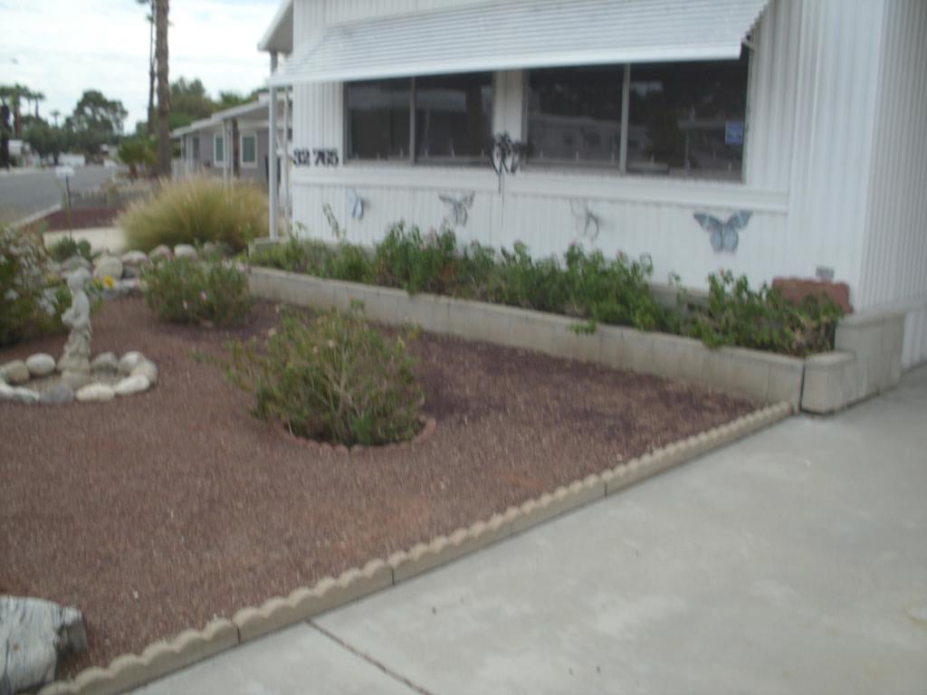 Tri Palm Estates - Manufactured In Park