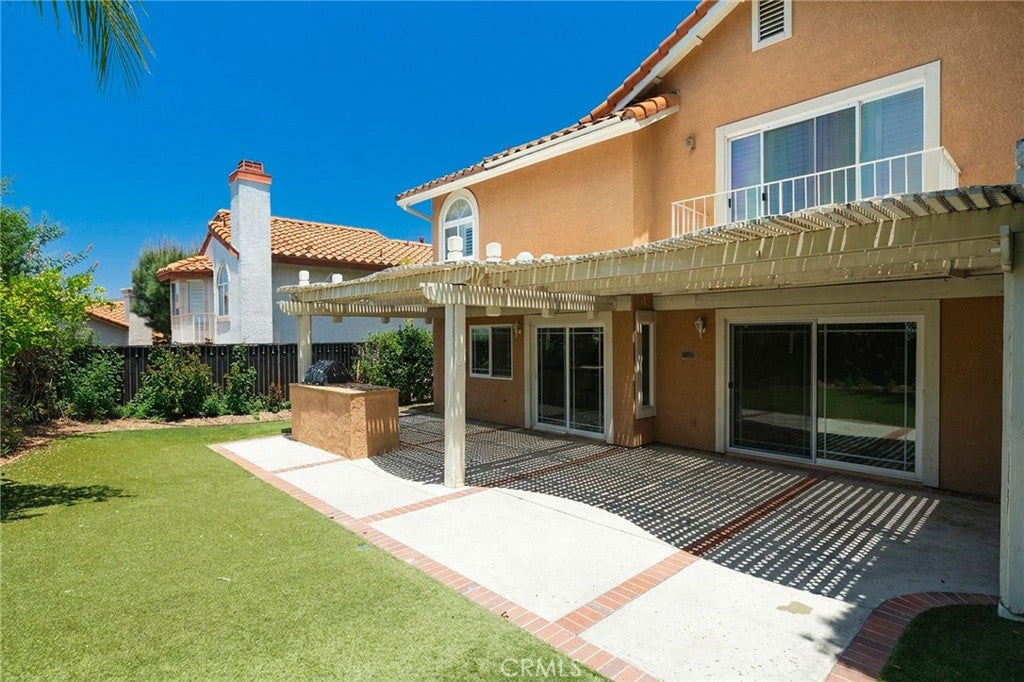5425 Via Cervantes