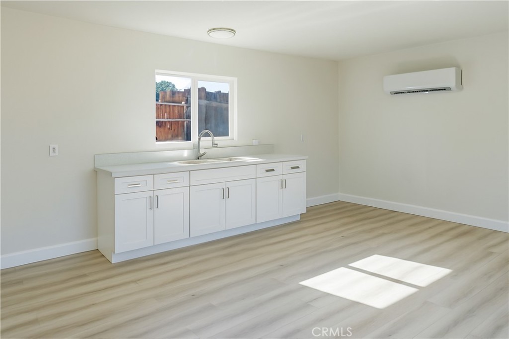 17820 Sycamore Street