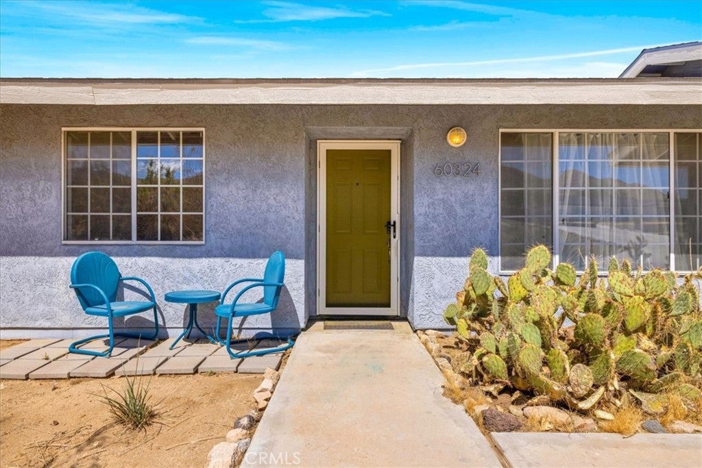 60324 La Mirada Trail