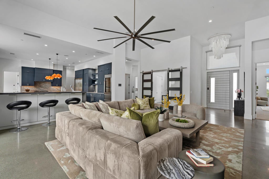1 Siena Vista Court