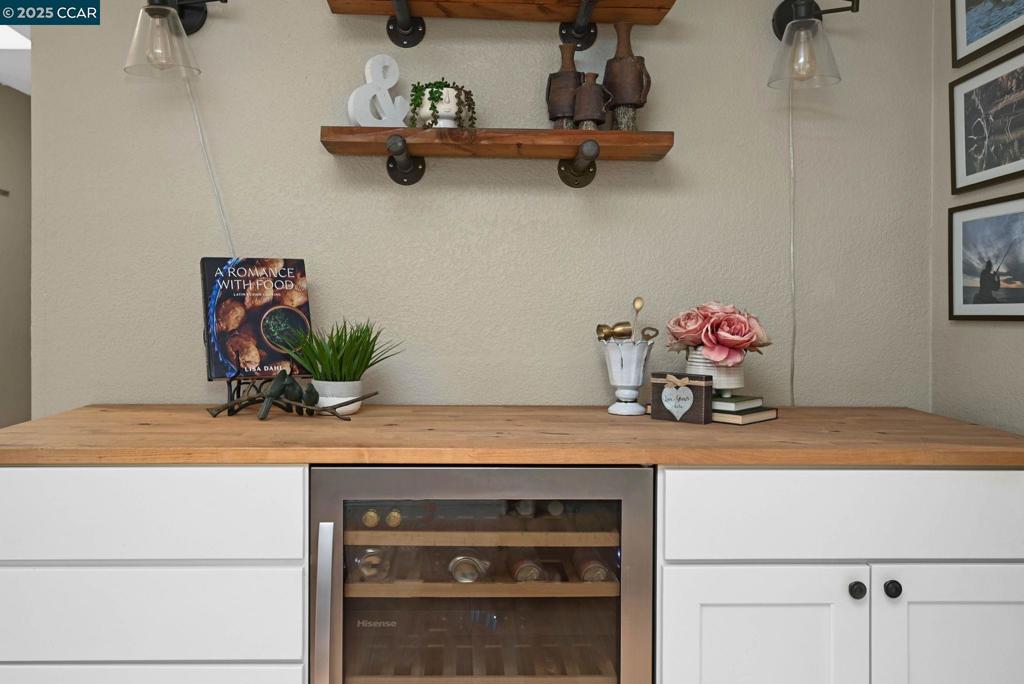 POETS CORNER - Residential