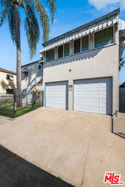 1133 1135 Sunvue Place