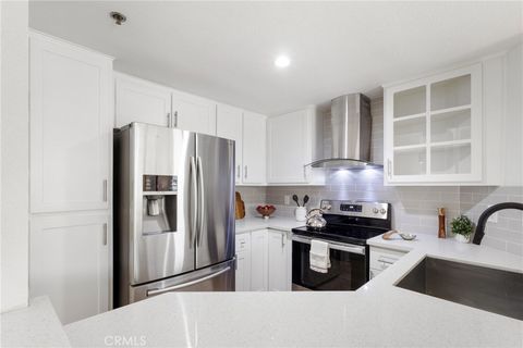 680 Camino De La Reina 2105 San Diego CA 92108