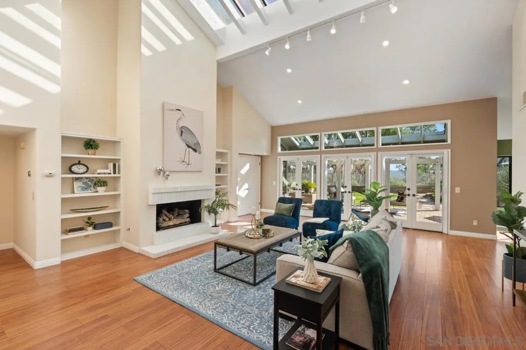 San Diego, California 92131, United States, 3 Bedrooms Bedrooms, ,2 BathroomsBathrooms,Residential,Active,253202