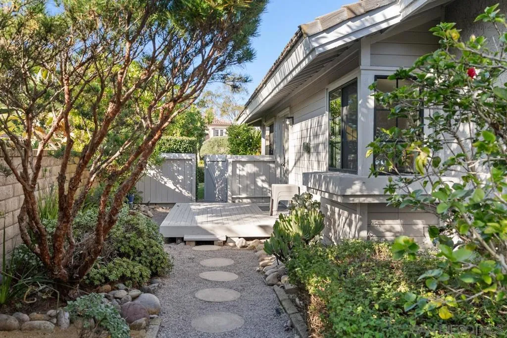 San Diego, California 92131, United States, 3 Bedrooms Bedrooms, ,2 BathroomsBathrooms,Residential,Active,253202