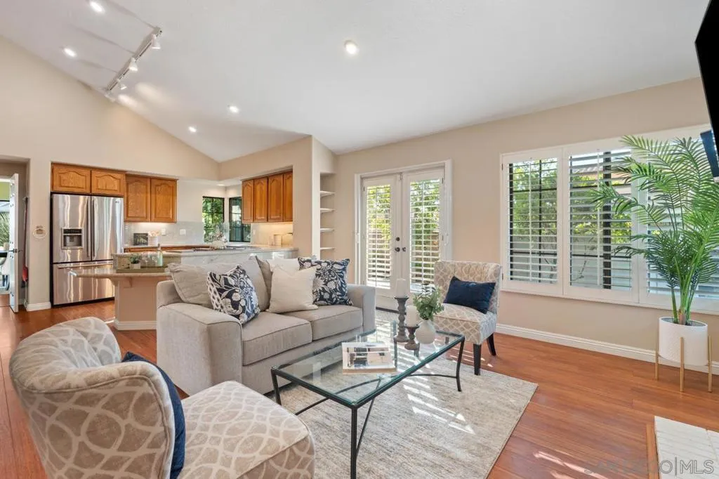 San Diego, California 92131, United States, 3 Bedrooms Bedrooms, ,2 BathroomsBathrooms,Residential,Active,253202