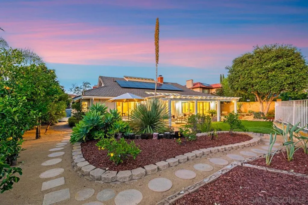 San Diego, California 92131, United States, 3 Bedrooms Bedrooms, ,2 BathroomsBathrooms,Residential,Active,253202