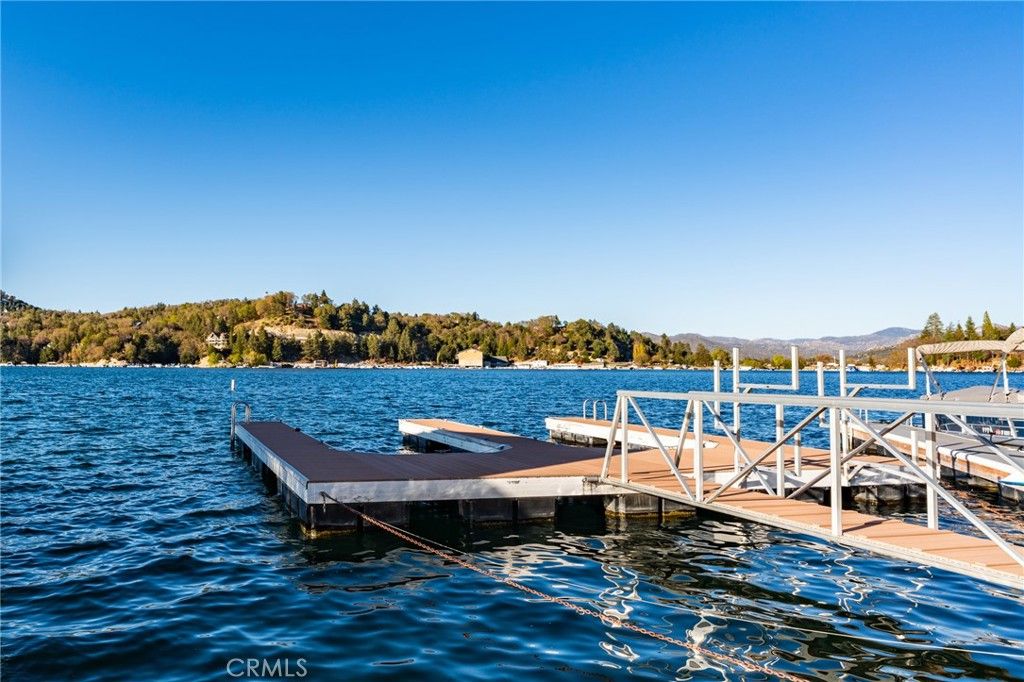 listing image 130720142507702465839