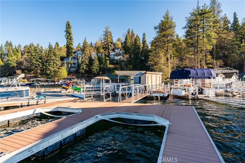 listing image 130725970618187169223