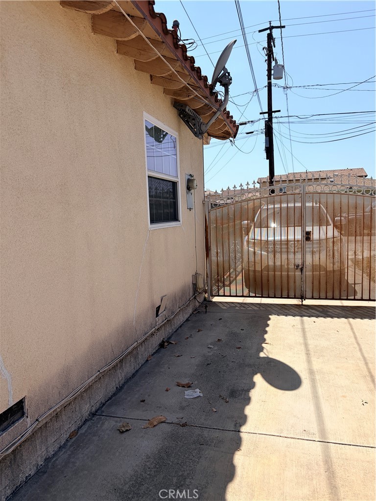 1746 Jackson Avenue A/B
