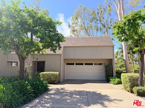 Photo of 12 Moss #9, Irvine, CA 92603 (MLS # 26668139)
