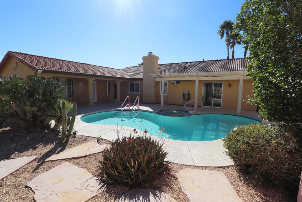 Mission Lakes - Residential Lease