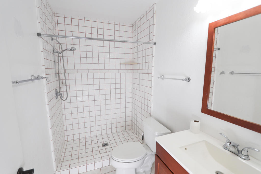 Mission Lakes - Residential Lease