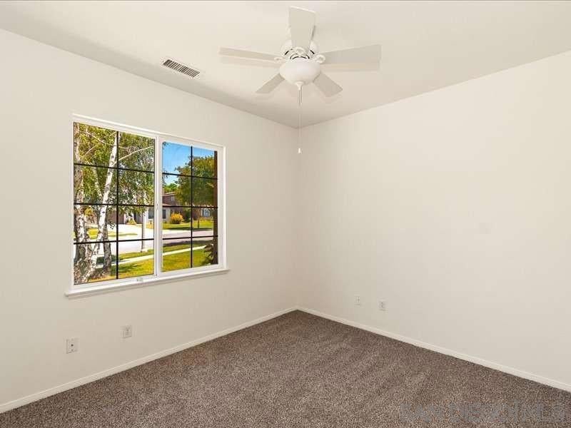 1586 Silver Cup CT