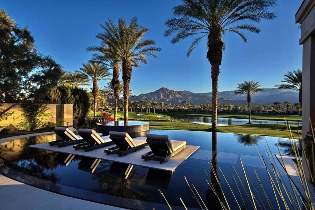 Photo of 43231 Via Siena, Indian Wells, CA 92210 (MLS # 219137617DA)
