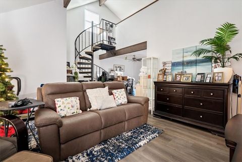 Tiny photo for 7520 Sombrilla Ave, Atascadero, CA 93422 (MLS # NS25273525)