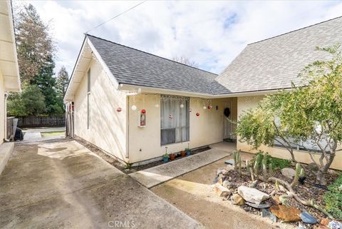 Tiny photo for 7520 Sombrilla Ave, Atascadero, CA 93422 (MLS # NS25273525)