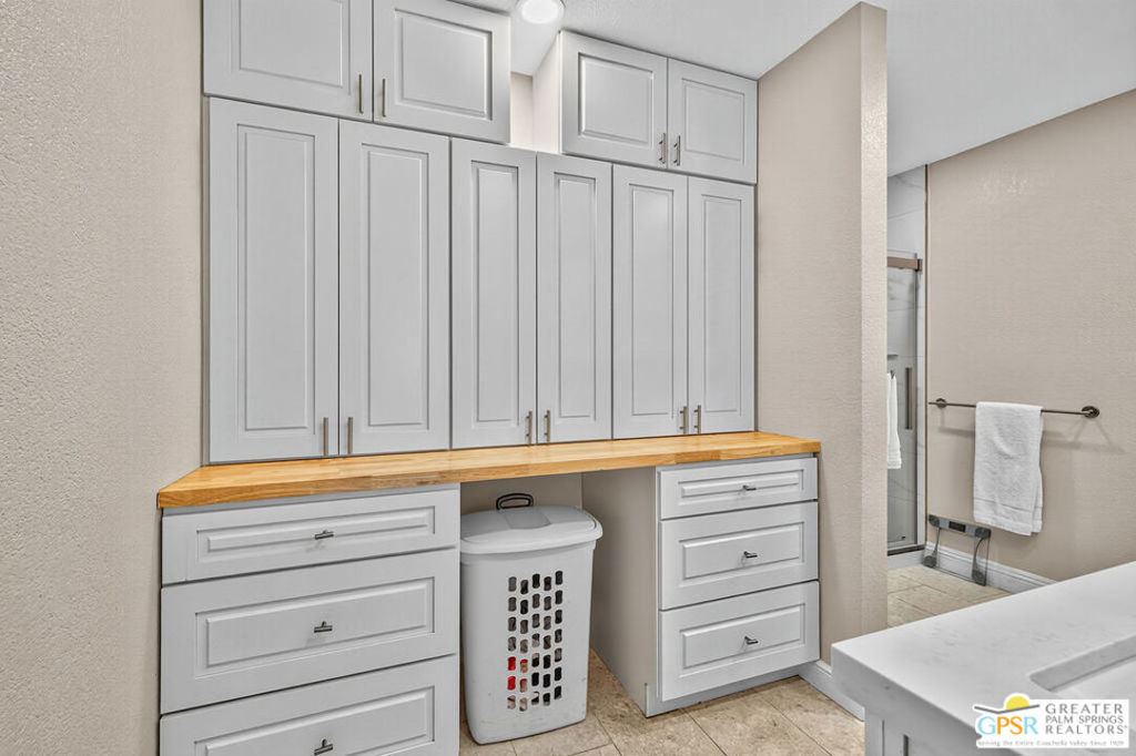 Indian Palms - Residential