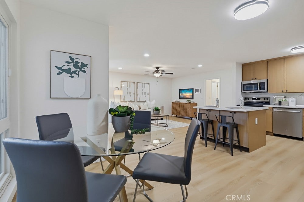 635 S Prospect 103